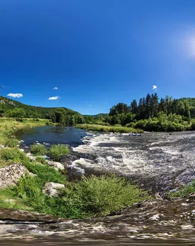 La Haute-Loire en 360 - Canoë sur la Loire