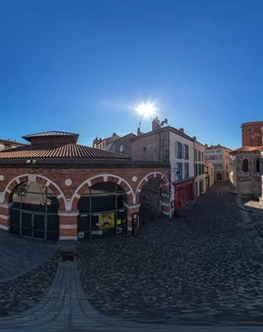 La Haute-Loire en 360 - Parvis de la Basilique Saint Julien